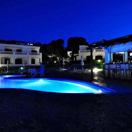 Tony'S Beach Vromolithos Exterior foto