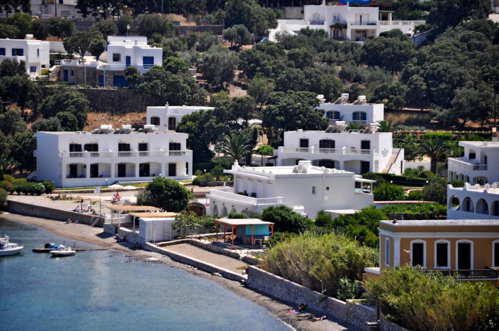 Tony'S Beach Vromolithos Exterior foto
