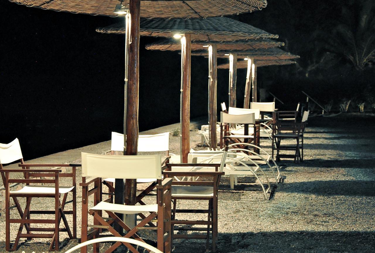Tony'S Beach Vromolithos Exterior foto